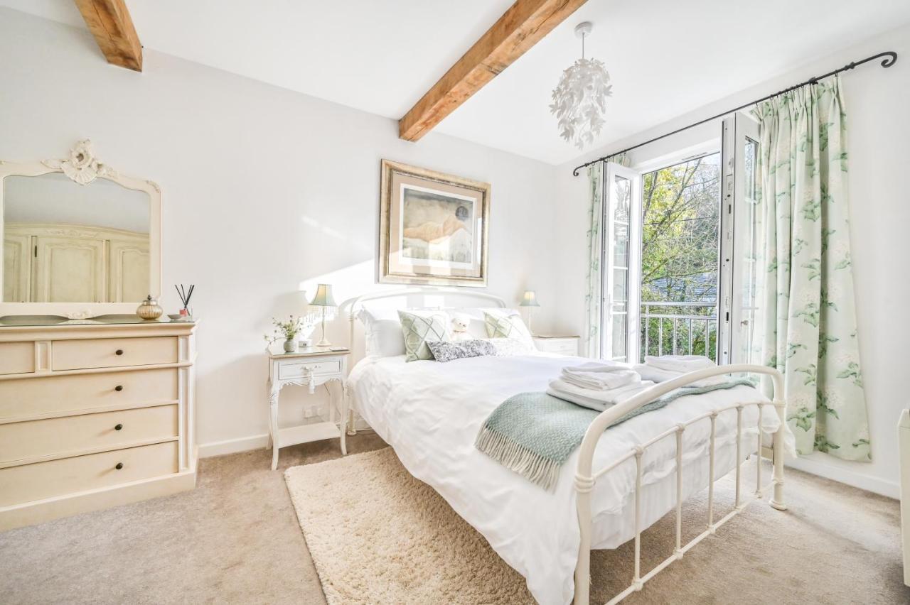 A Superb Bijou Retreat With Jacuzzi Near An Excellent Village Pub Yelverton Buitenkant foto