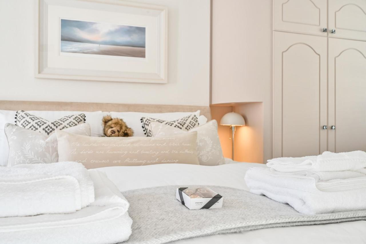 A Superb Bijou Retreat With Jacuzzi Near An Excellent Village Pub Yelverton Buitenkant foto