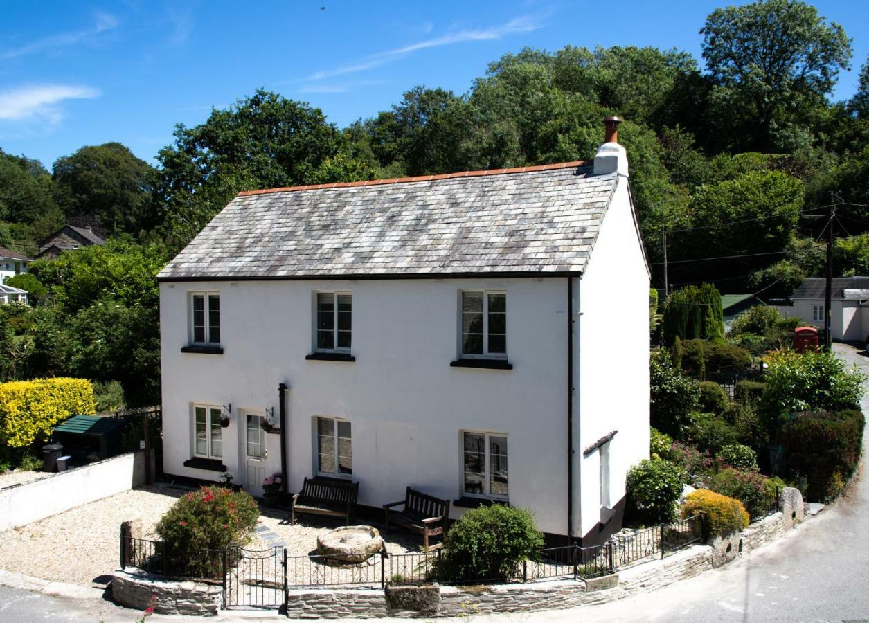 A Superb Bijou Retreat With Jacuzzi Near An Excellent Village Pub Yelverton Buitenkant foto